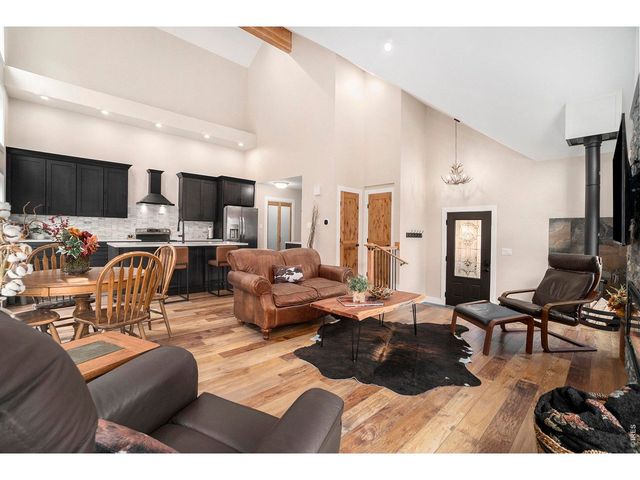 148 Big Pine Ln, Drake, CO 80515