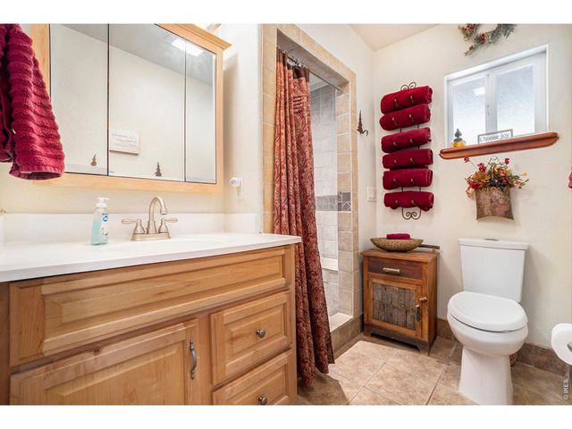 148 Big Pine Ln, Drake, CO 80515