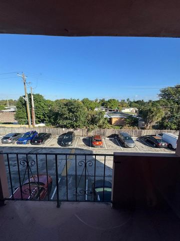 17101 NW 57th Ave 317, Miami Gardens, FL 33055