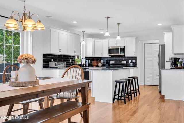 312 Beach Boulevard, Forked River, NJ 08731