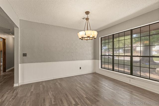 405 Mockingbird Lane, Wagoner, OK 74467