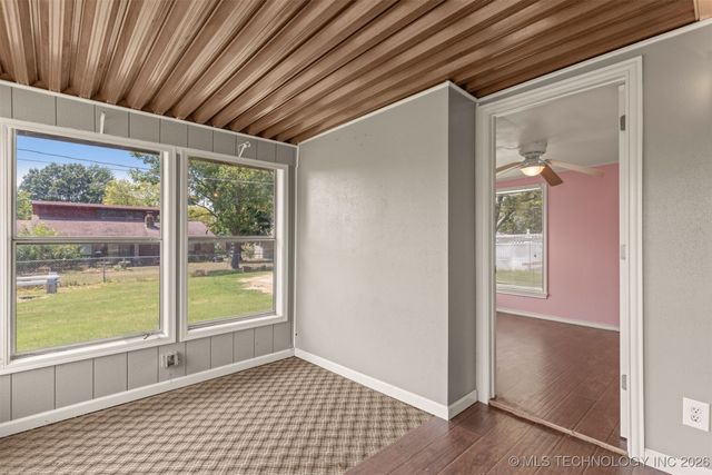 405 Mockingbird Lane, Wagoner, OK 74467