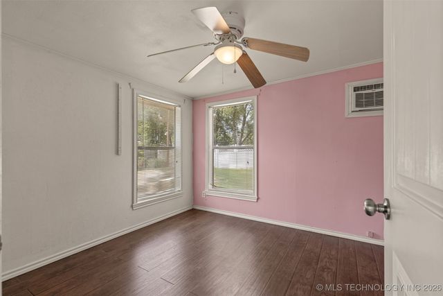 405 Mockingbird Lane, Wagoner, OK 74467