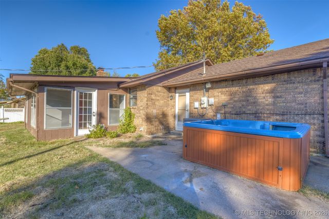 405 Mockingbird Lane, Wagoner, OK 74467