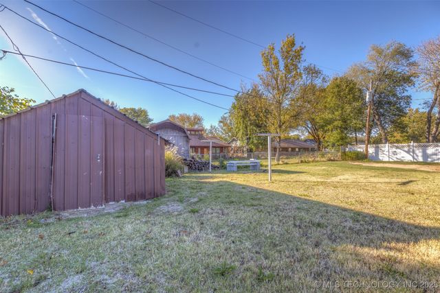 405 Mockingbird Lane, Wagoner, OK 74467