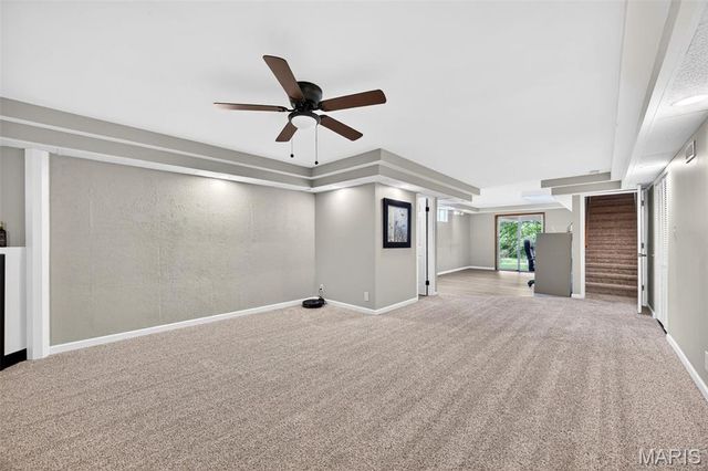 4211 Elkhart Lake Road, St Charles, MO 63304