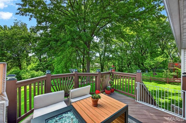 4211 Elkhart Lake Road, St Charles, MO 63304