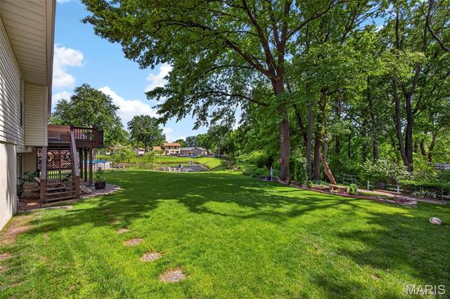 4211 Elkhart Lake Road, St Charles, MO 63304