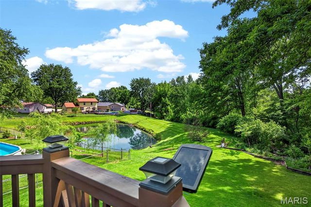 4211 Elkhart Lake Road, St Charles, MO 63304