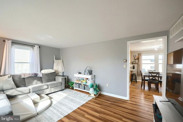 484 S COLUMBUS AVE, Littlestown, PA 17340