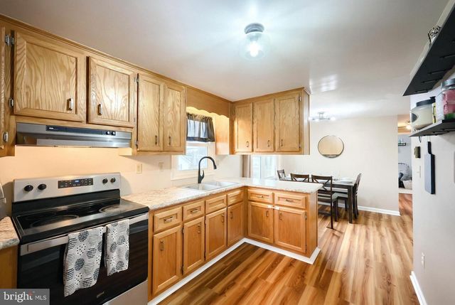 484 S COLUMBUS AVE, Littlestown, PA 17340