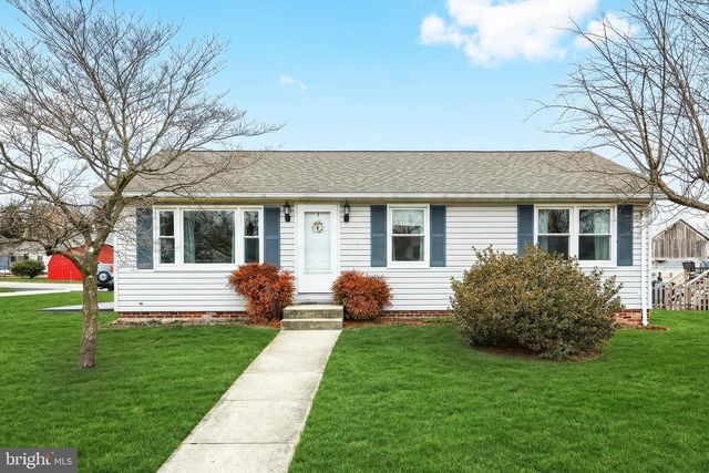 484 S COLUMBUS AVE, Littlestown, PA 17340