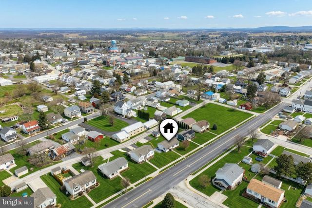 484 S COLUMBUS AVE, Littlestown, PA 17340