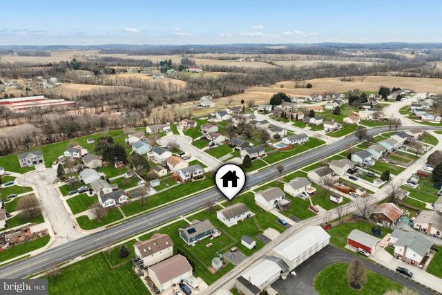 484 S COLUMBUS AVE, Littlestown, PA 17340