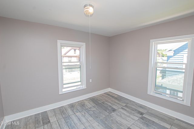 18 Newman Street, Gloversville, NY 12078