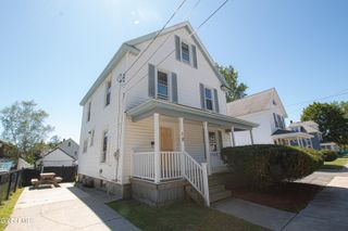 18 Newman Street, Gloversville, NY 12078