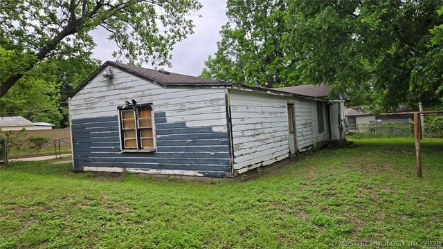 2915 E Ute Street, Tulsa, OK 74110