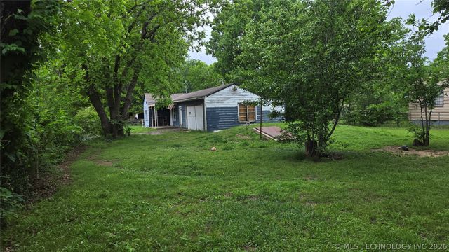 2915 E Ute Street, Tulsa, OK 74110