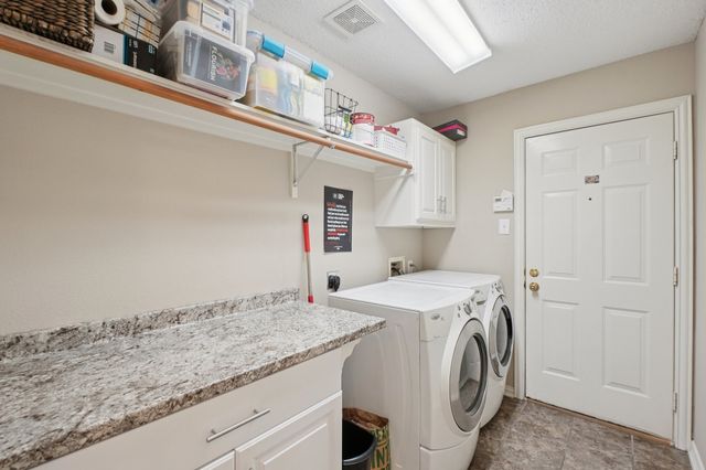 6716 Spring Valley Way, Fort Worth, TX 76132