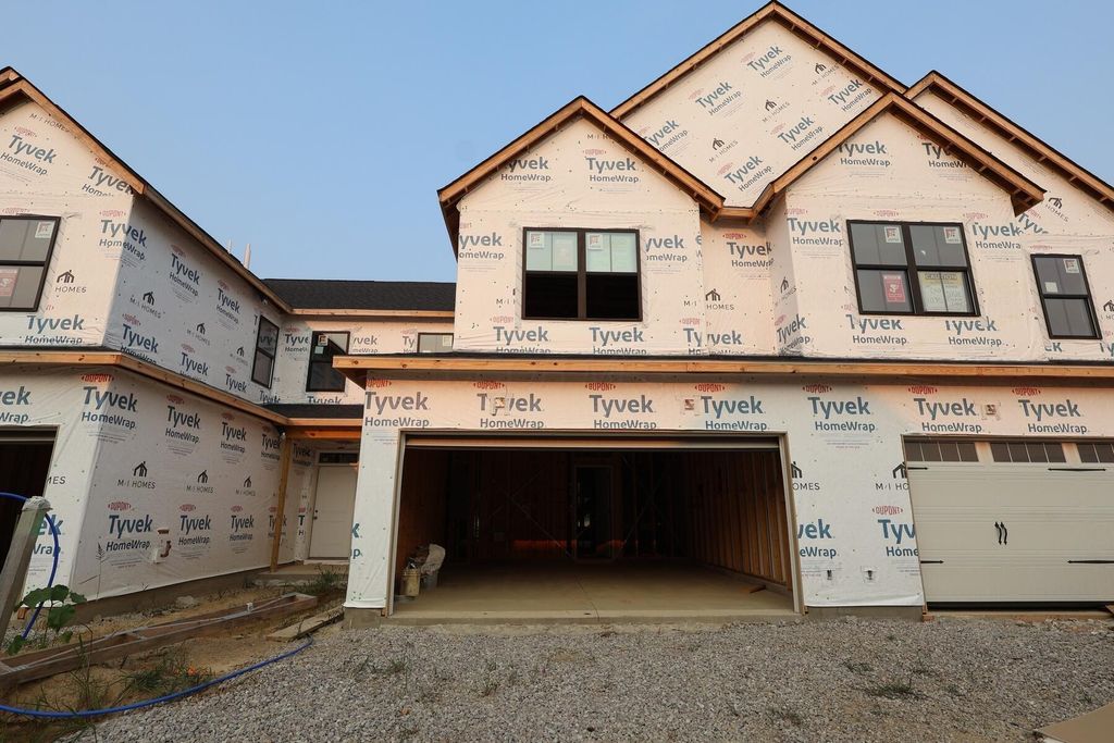 5717 Dutch Lane, Powell, OH 43065