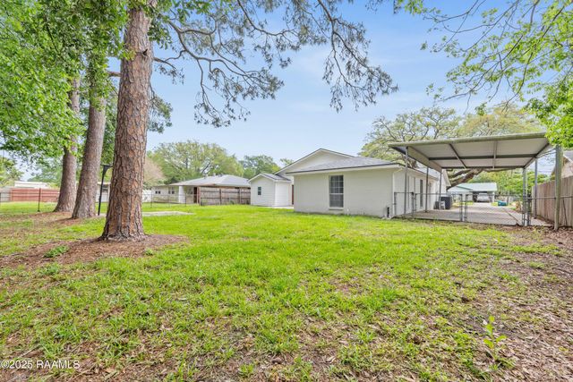 406 Orange Grove Drive, New Iberia, LA 70560