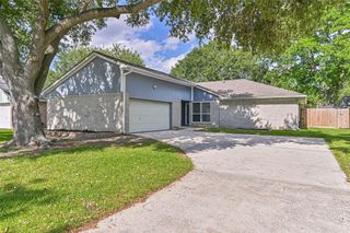 3915 Rosemont Drive, La Porte, TX 77571