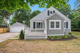 437 Deland Road, Flushing, MI 48433