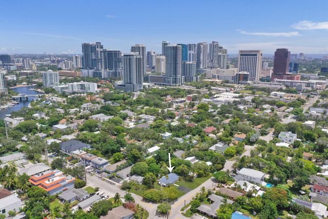 611 SW 7TH Street, Fort Lauderdale, FL 33315