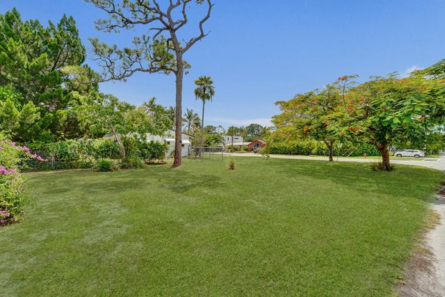 611 SW 7TH Street, Fort Lauderdale, FL 33315