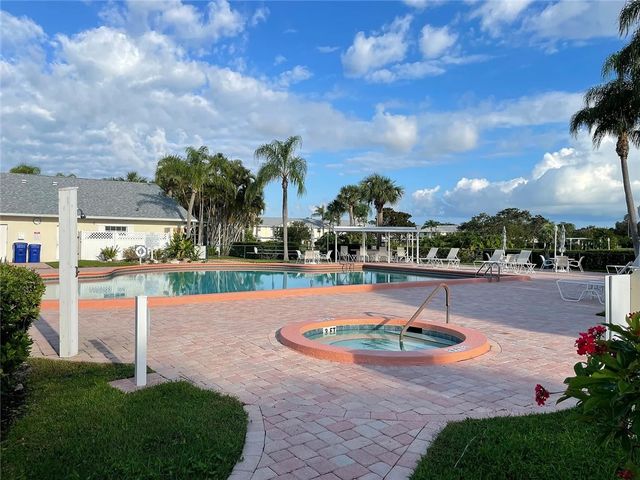 387 N Grove Isle Circle 387, Vero Beach, FL 32962