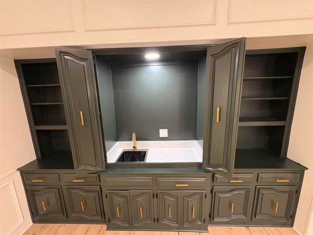 3600 Lynbrook Drive, Plano, TX 75075