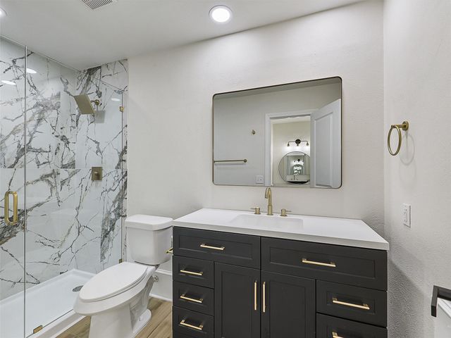 3600 Lynbrook Drive, Plano, TX 75075