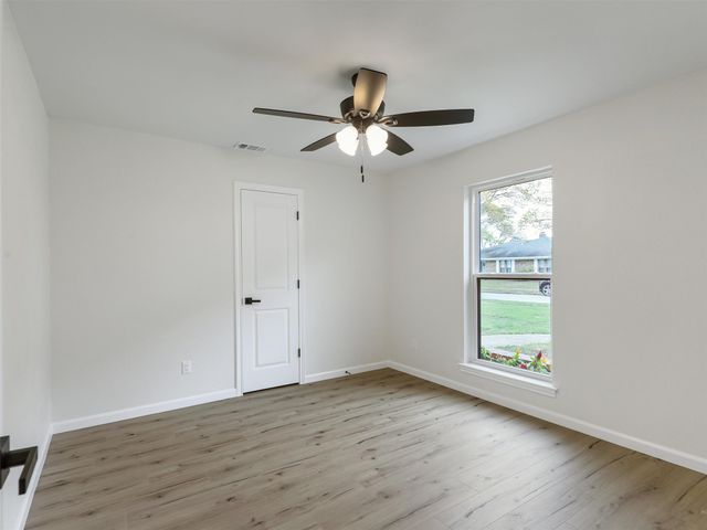 3600 Lynbrook Drive, Plano, TX 75075