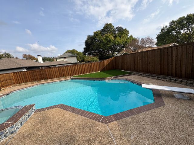 3600 Lynbrook Drive, Plano, TX 75075