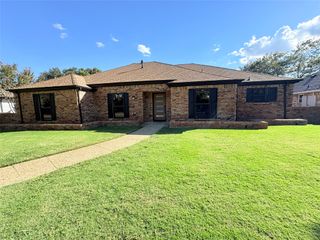 3600 Lynbrook Drive, Plano, TX 75075