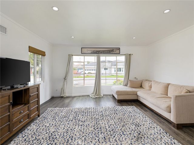 12509 Manor Drive, Hawthorne, CA 90250