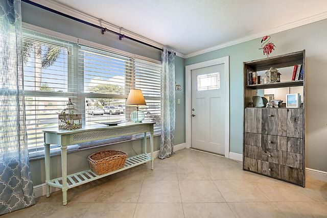 170 High Point Boulevard B, Boynton Beach, FL 33435