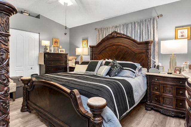 16637 NW 73rd Place, Miami Lakes, FL 33014