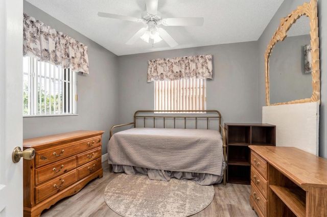 16637 NW 73rd Place, Miami Lakes, FL 33014