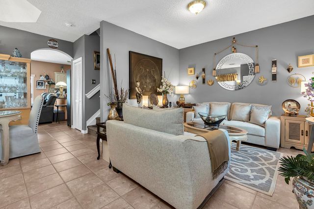 16637 NW 73rd Place, Miami Lakes, FL 33014