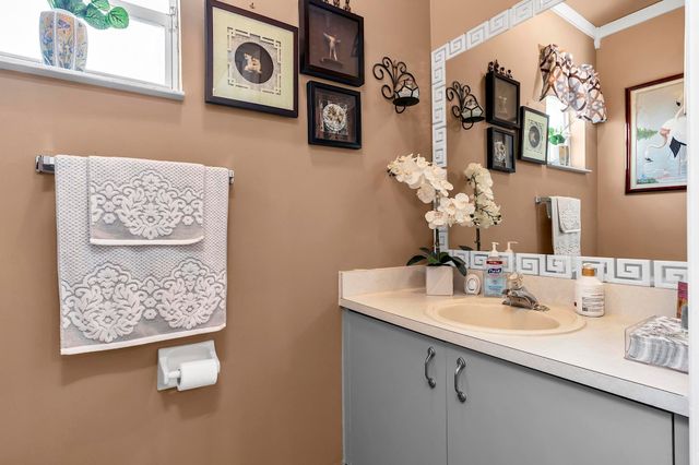 16637 NW 73rd Place, Miami Lakes, FL 33014