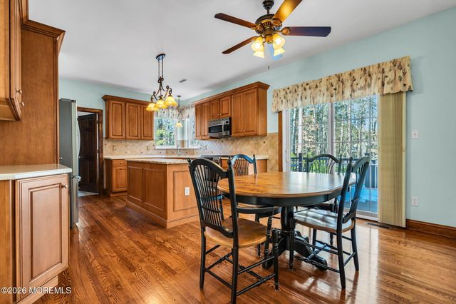 29 Erin Drive, Jackson, NJ 08527