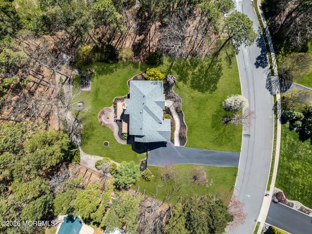 29 Erin Drive, Jackson, NJ 08527