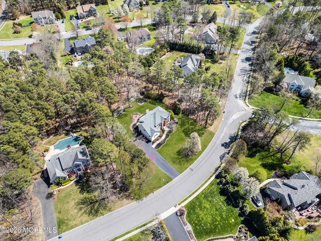 29 Erin Drive, Jackson, NJ 08527