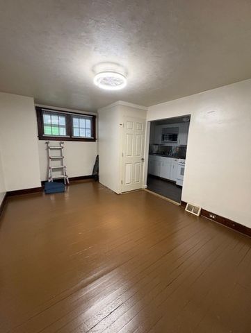 906 Kable Way, Coraopolis, PA 15108