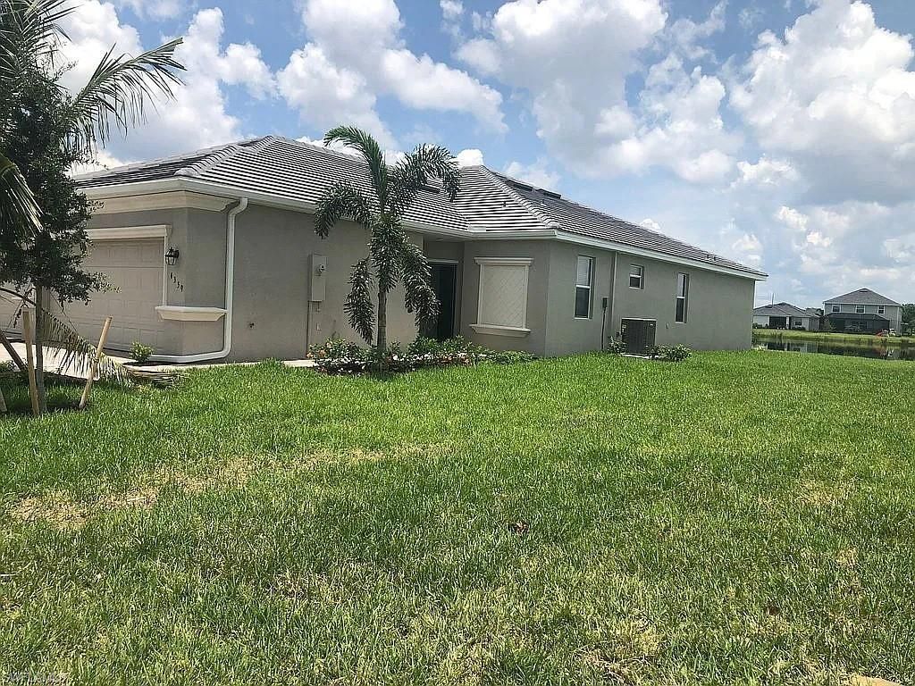 4359 Lemongrass DR, FORT MYERS, FL 33916 — photo 2