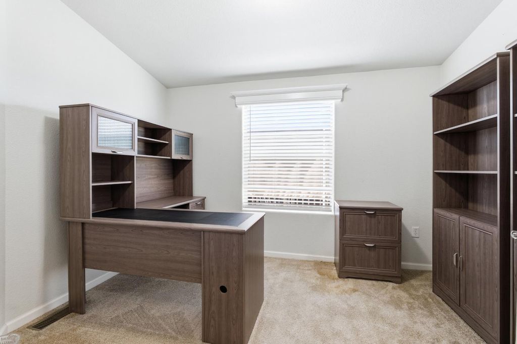 Image 21 of property listing at 1650 Villa Avenue # 28, Clovis, CA 93612