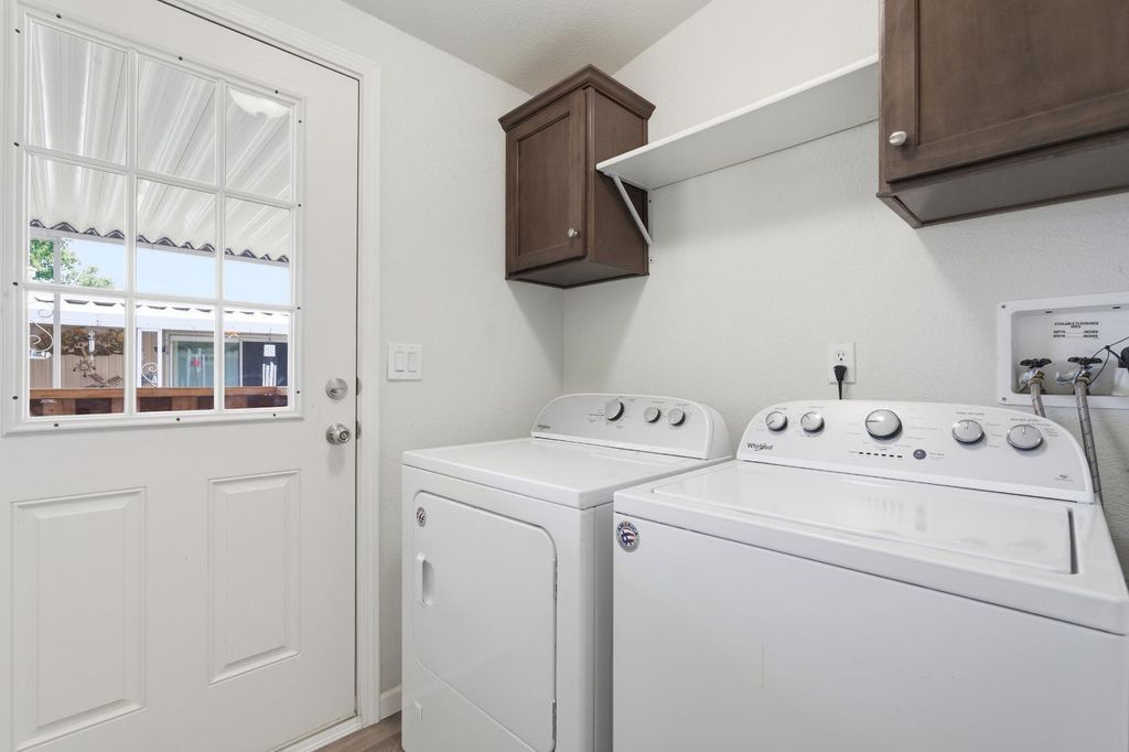 Image 23 of property listing at 1650 Villa Avenue # 28, Clovis, CA 93612