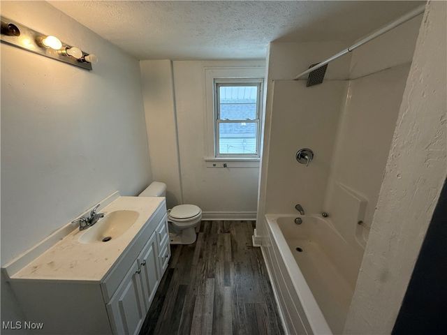 804 Beardsley Street, Akron, OH 44311