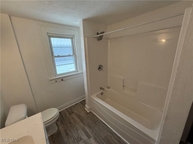 804 Beardsley Street, Akron, OH 44311